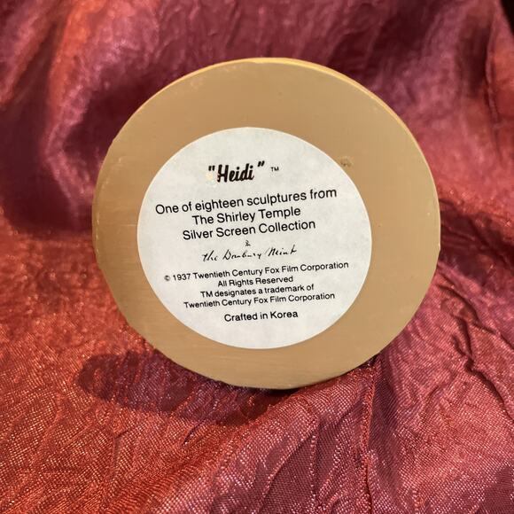 Danbury Mint SHIRLEY TEMPLE Silver Screen Collection "HEIDI" 3.75” - Picture 6 of 6